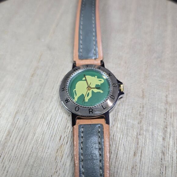 ? Hunting World Vintage Outdoor Watch with Elephant Inlay Rare! Works Great!! main image 6